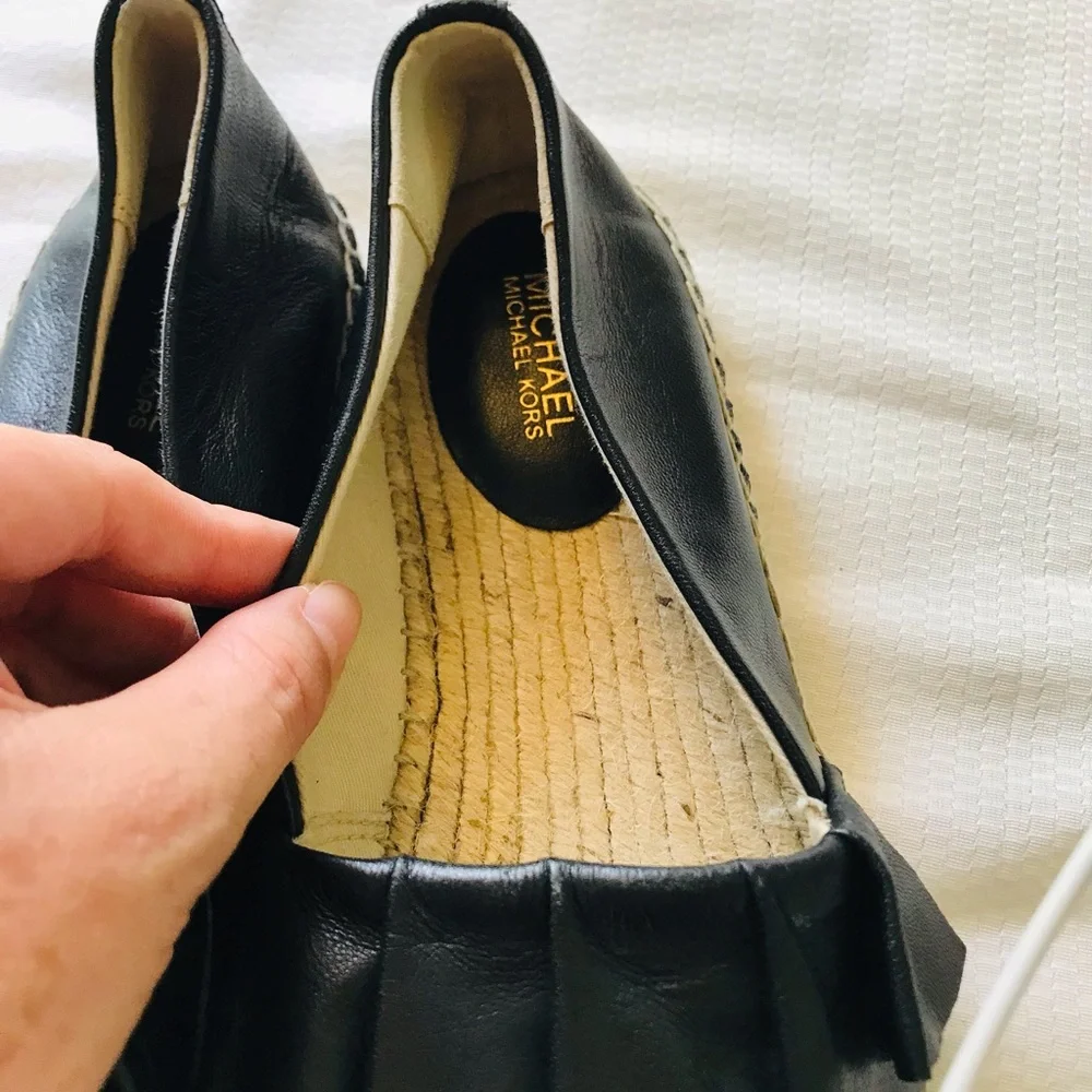 Michael‎ Kors bella top ruffle Black Espadrille Flats